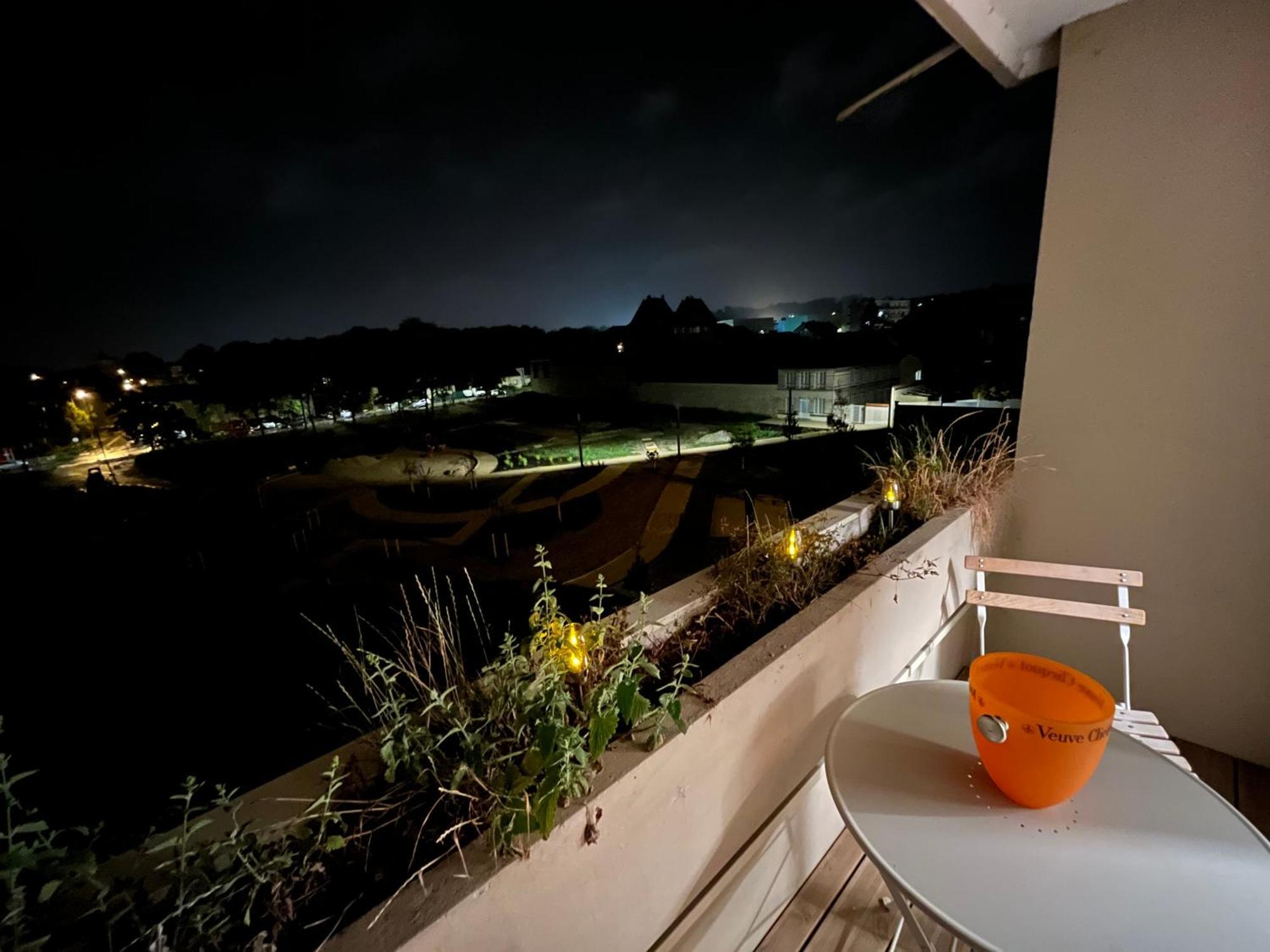 Apartament Les Rives Remoises Reims Zewnętrze zdjęcie